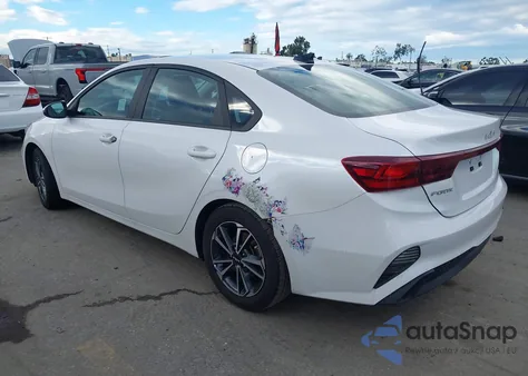 2022 Kia Forte Lxs из США, поврежденный, VIN 3KPF24AD8NE493762